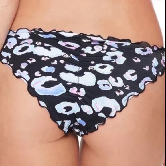Salt+Cove Leopard print ruched bikini swim bottom - Picture 2 of 6